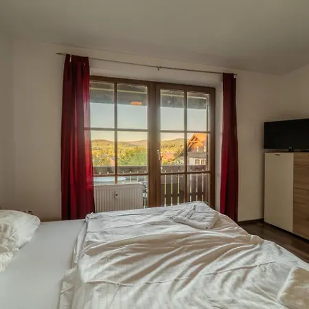 아파트 Gemuetliches 1 Zimmer, Pool & Sauna, Free Parking Im Chrysantihof 즈위젤